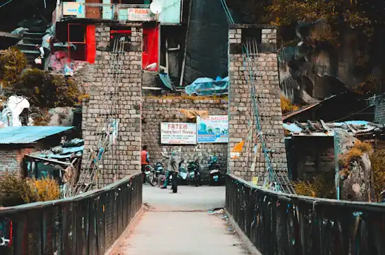 Manikaran and Kasol: Hot Springs, Gurudwara and the Story of the Valley