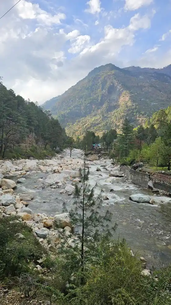 Jana Village and Waterfall: A Slow Day Trip from Naggar