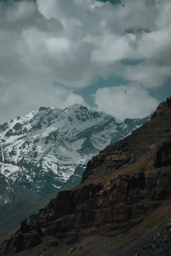 How to Reach Kaza from Manali by Share Cab or Taxi